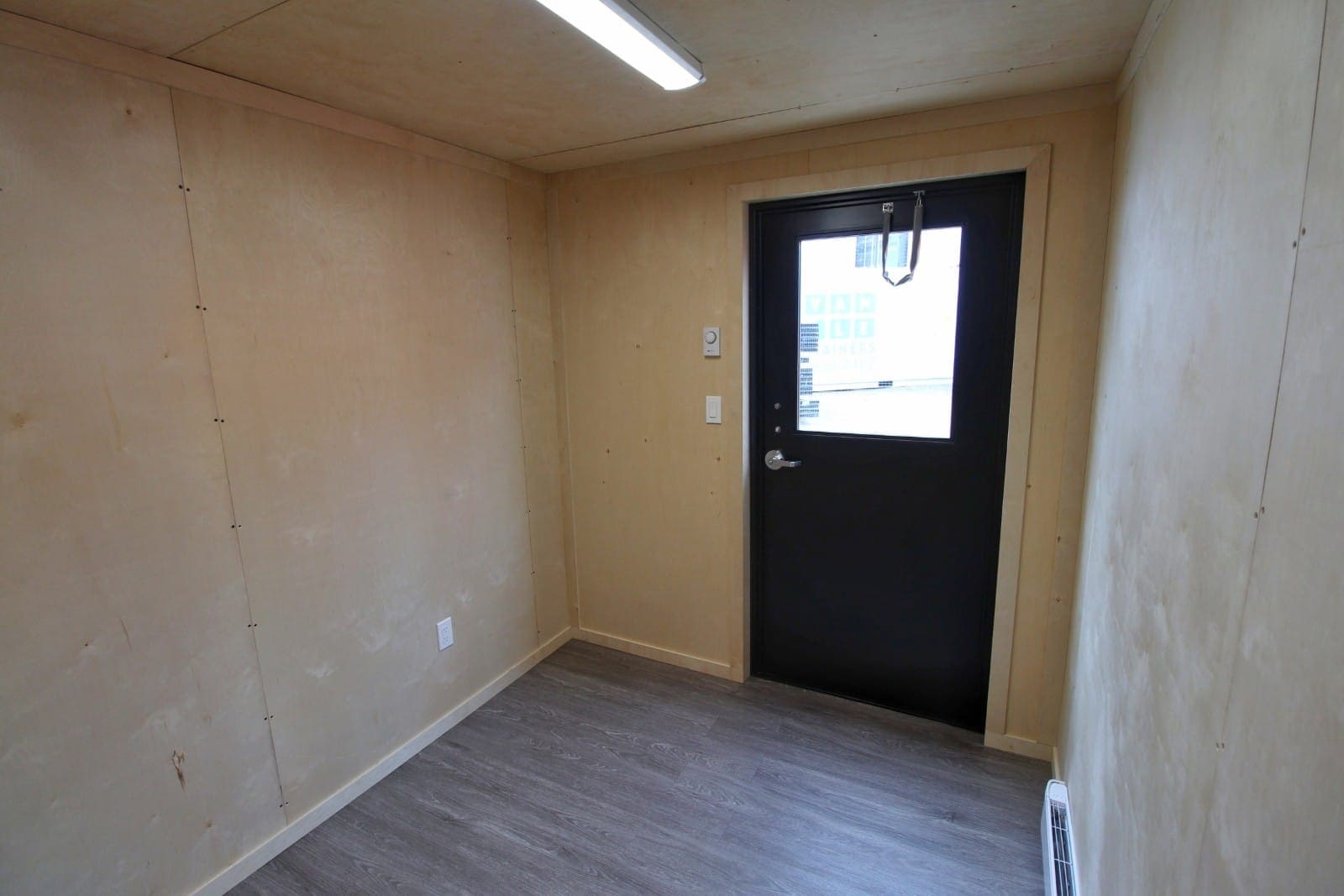 10&rsquo; Economy Office CUBE - Backstorage Containers LLC