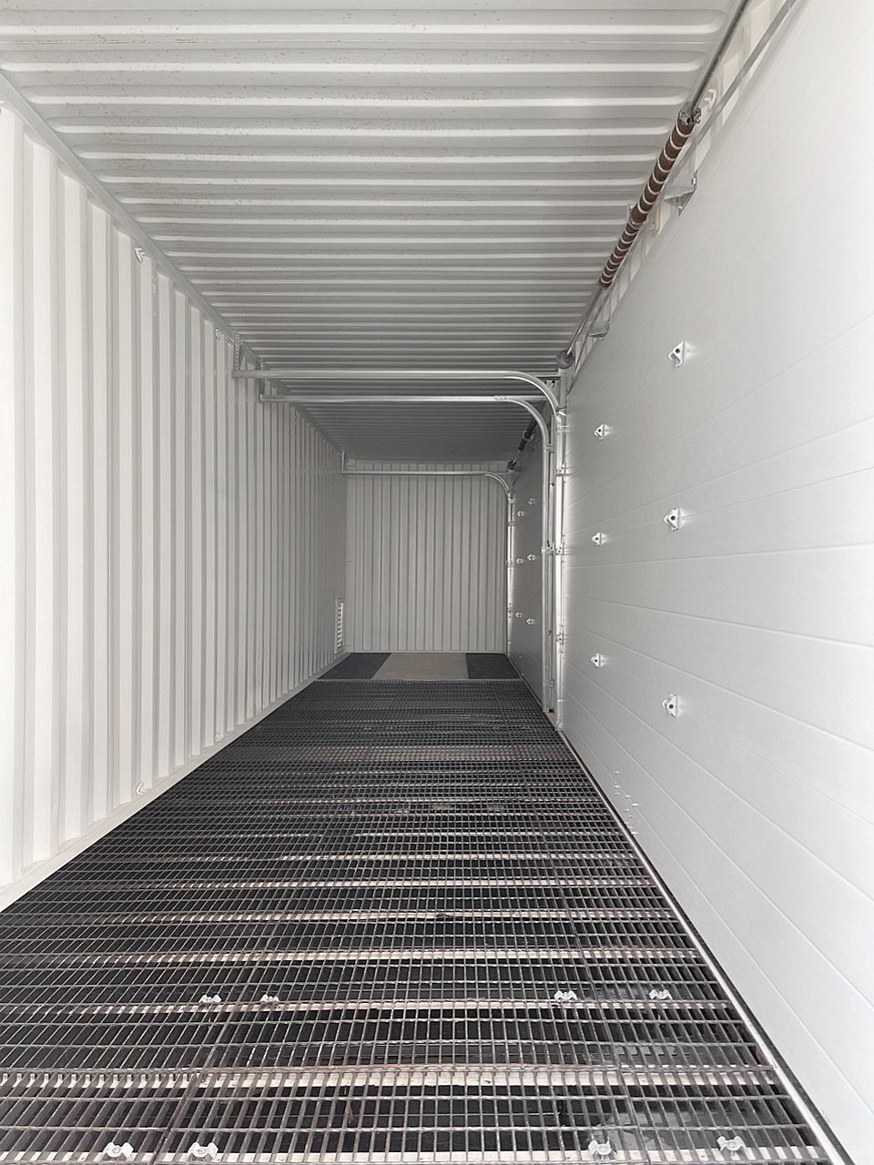 40&rsquo;HC HAZCON Containment unit w/ Overhead doors - Backstorage Containers LLC