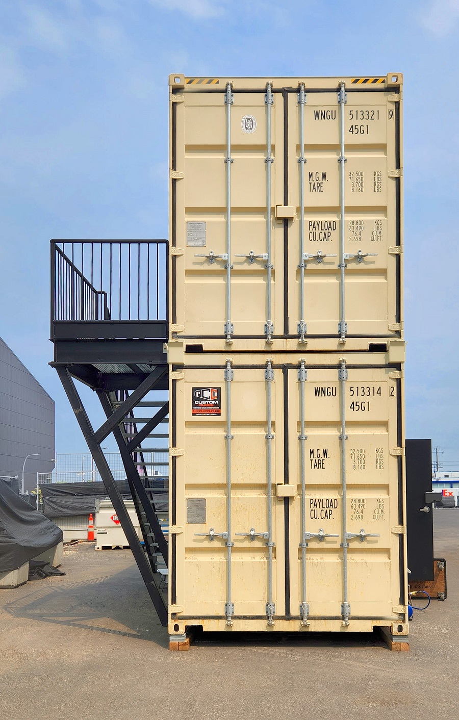 40&rsquo;HC VIP Area with Patio for the Oilers - Backstorage Containers LLC